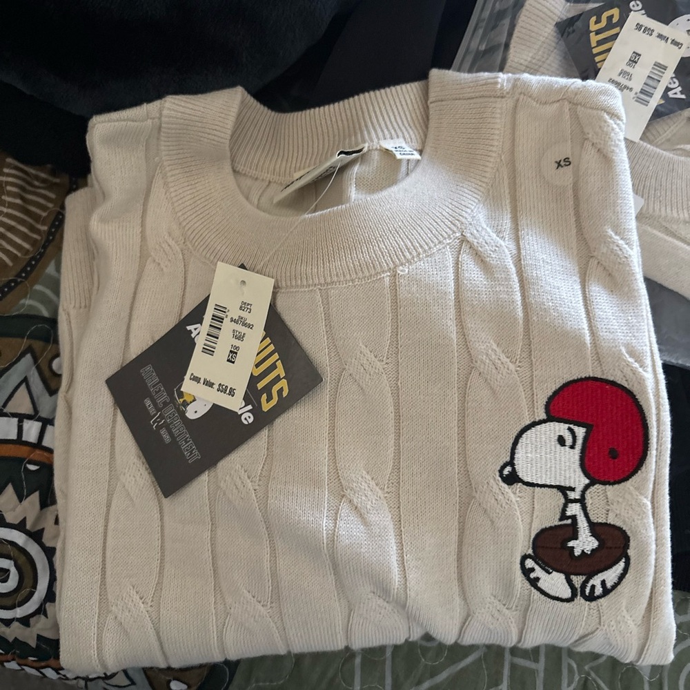 Aeropostale Cream Cable Knit Sweater with Red Accent